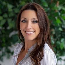 Allison Mazer's Instagram, Twitter & Facebook