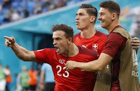Een eigen doelpunt van denis zakaria opende de score na acht minuten, waarna shaqiri de zwitsers in de 68e minuut op gelijke hoogte bracht. Spvyjlcddeaggm