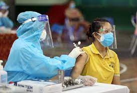 Lịch tiêm vaccine covid gồm mấy mũi?… đang là những câu chuyện được hàng triệu người quan tâm. Tiem Vaccine Covid 19 Cho Táº¥t Cáº£ TrÆ°á»ng Há»£p Tá»« 18 Tuá»•i Trá»Ÿ Len Thong Tin Chá»‰ Ä'áº¡o Ä'iá»u Hanh Cá»•ng Thong Tin Bá»™ Y Táº¿