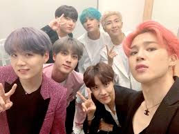 Taehyung Pics On Twitter This Month S Bts Æ˜¯ Æ˜¯ Ä½ æ˜¯äººé—´å››æœˆå¤© Is Is You Are The April Of The World Ë°©íƒ„ì†Œë…„ë‹¨ Bts Twt Bangtan Bts Photo Bts Group