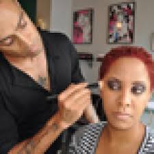 Manhattan's Top Spots for Summer Makeovers On the Go