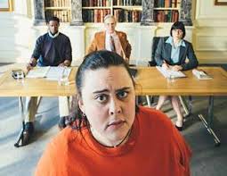 La vie de rae, une adolescente obèse de 16 ans, dans les années 1990. Journal D Une Ado Hors Norme Saison 3 Episode 1 Qui Est Stan Ford Teleobs