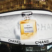 CHANEL winter tale. | Facebook