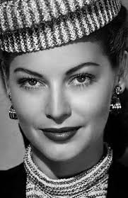 39 Beautiful women ideas to save today