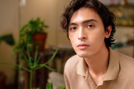 Công Dương: Biết 3 ngoại ngữ nhờ những tháng không kiếm được tiền