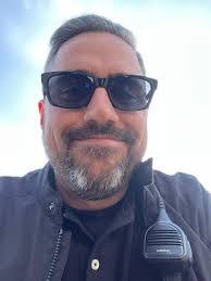 Neil Rosenbaum's Instagram, Twitter & Facebook