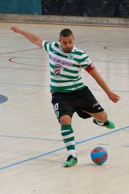 Vous trouverez des réponses à toutes ces questions dans notre article. Alexandre Teixeira Wikipedia