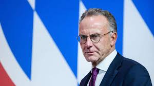 Rummenigge blieb dem fc bayern münchen bis 1984 treu. Jmge3jzecoen2m