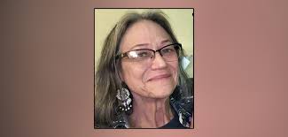 Interview: Maureen Saunders Scott explains 'Moe Saunders' campaign against  Joe Saunders