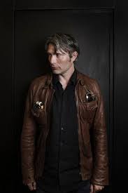 Mads Mikkelsen Photo Mads Por Antoine Doyen Mads Mikkelsen Hannibal Leather Jacket