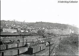 The B S Yard In Cincinnati Ohio During The 1940s Shows A Mix Of Diesel And Steam Power Note The Baltimore And Ohio Railroad Cincinnati Ohio Railroad History