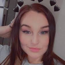 Katelyn Dickerson's Instagram, Twitter & Facebook