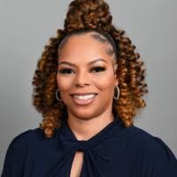 Nakia Batts's Instagram, Twitter & Facebook