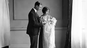 Queen elizabeth insisted on going to ghana despite the danger involved. Bilder Zum 95 Geburtstag Das Bewegte Leben Von Queen Elizabeth Swr4