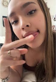 Ur Favorite Lightskin