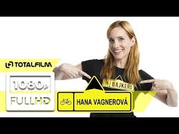 David (adam misík), letuška tereza (hana vagnerová), jáchym, davidův nevlastní bratr (jan komínek), bloger saša kaňák, davidův kamarád (vojtěch machuta), hanka (celeste buckingham). Bajkeri 2017 Hana Vagnerova Youtube
