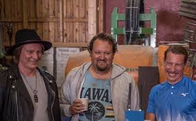 Sami hedberg, aku hirviniemi, jaajo linnonmaa. Talta Nayttaa Luokkakokous 3 Elokuvan Kuvauksissa Katso Otokset Halloota