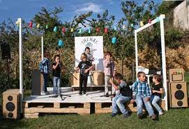 Diy Stage But Obviously With A Sparkly Floor Pink Tutu Fabric Along The Bottom A Rock And Roll Birthday Rock And Roll Birthday Party Rockstar Birthday Party
