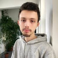 100+ profiluri „Patrick”