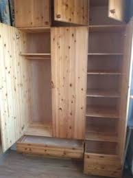 Kleiderschrank 3 Turig Kiefer Holz Landhaus Lieferung Kostenlos In Berlin Mitte Ebay Kleinanzeigen Kleiderschrank 3 Turig Schrank Einrichtung