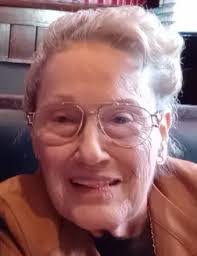 Marilyn Arnold's Instagram, Twitter & Facebook