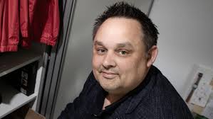 Thomas venter på en ny nyre men tvivler på, at ny lov flytter noget som  helst