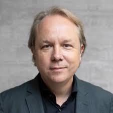 Daniela Costanzo (@danicosper1)