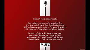 The flowers are slightly smaller, but just as beautiful. Manchester United Munich Tribute Stand By Me Youtube