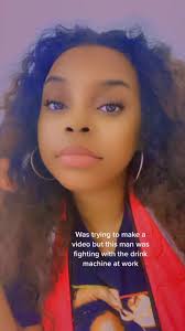 Caprice (@caprice2sweet)