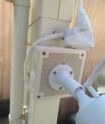 diyで自宅に防犯カメラを設置するぞ 機器や部材の選定 取付まで説明 穴あけや専用工具は不要 エスナビ 子育て親による安くて使えるスマホや便利なグッズの紹介 防犯カメラ 防犯 カメラ