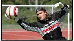 The extraordinary tale of german goalkeeper lutz pfannenstiel, the only man to play professional football in six continents. Lutz Pfannenstiel Sport Speaker