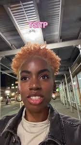 Laurel Ferris's Instagram, Twitter & Facebook