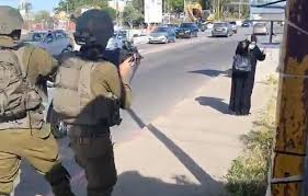 주기적으로 영상 올라오니 많이들 팔로 해주세요. ä»¥è‰²åˆ—å£«å…µå¼€æžªå°„æ€ä¸€åå·´å‹'æ–¯å¦æŒåˆ€å¦‡å¥³ å·´å‹'æ–¯å¦ æ–°æµªè´¢ç» æ–°æµªç½'
