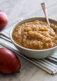 Easy Applesauce Recipe W Sweet Pears This Awesome Pear Applesauce Recipe Is Perfect To Use Up Leftover Ripe Apple Sauce Recipes Pear Sauce Pear Sauce Recipe
