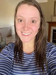 SELFIES. BUT MAKE IT STRATEGIC 💋 // The Sydney Morning Herald just ran an  editorial about the “cringe but relevance” of a well-taken SELFIE