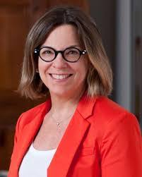 Rachael Beam's Instagram, Twitter & Facebook