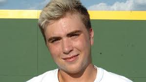 Tyler Derouen's Instagram, Twitter & Facebook