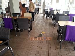 Yerevdekor 16.818 views5 year ago. Plastik Ahsap Yer Karosu Deck Teras Balkon Ahsap Deck Kaplama