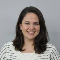 Laura Sauer's Instagram, Twitter & Facebook