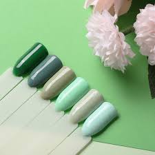 Spring Fresh Green Gel Polish Manicure Gel Nails Gel