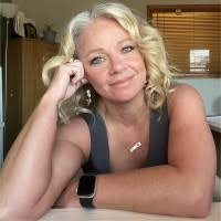 9 "Patricia Vandervort" profiles