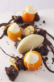 1 Michelin Star Restaurant L Altro S Seasonal Dessert Citrus Fruits And Chocolate Combination Lime And Mint So Michelin Dessert Michelin Food Dessert Recipes