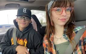 My husband is finally home 💙💜💙💜💙💜