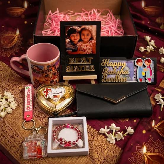 Rakhi Hamper for Sister — Personalized Gift Box | Gifttology