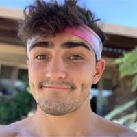 William Upson's Instagram, Twitter & Facebook