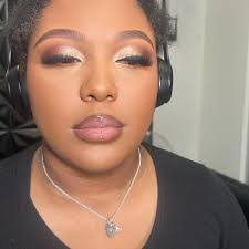 Deborah Sudduth's Instagram, Twitter & Facebook