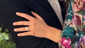 How princess beatrice's stunning wedding ring is a break from royal tradition. Royal Family News Engagement Rings Used In Marriage Proposals Ksdk Com