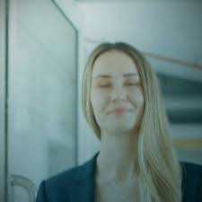 @katerubybooks's video Tweet