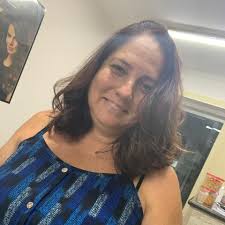 Regina Mattos's Instagram, Twitter & Facebook