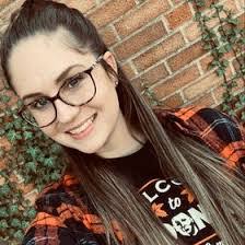 Emily Cogan's Instagram, Twitter & Facebook